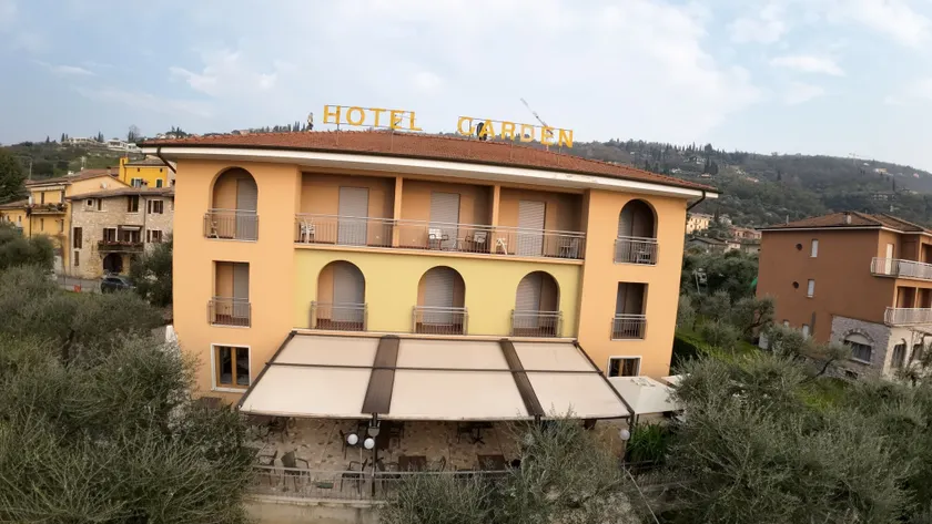 Hotel Garden - Image 1