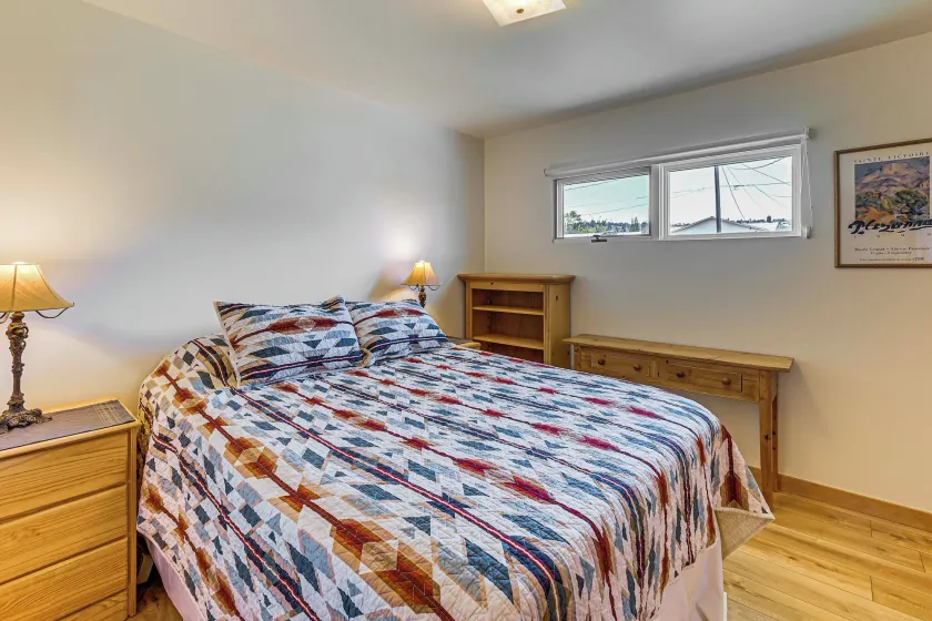 Walk to Flathead Lake: Airy Home w/ Mtn Views! - Interiør