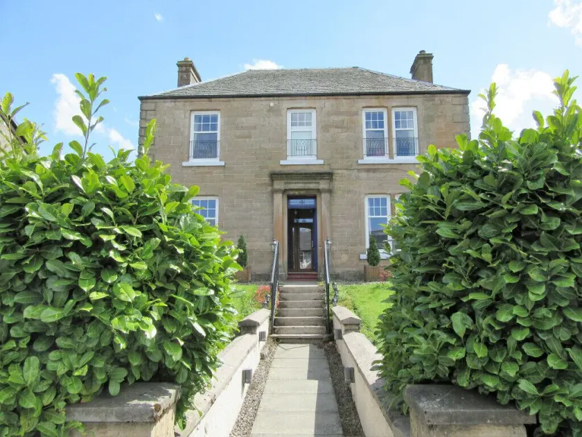 Middleton House Bed and Breakfast - Image 1