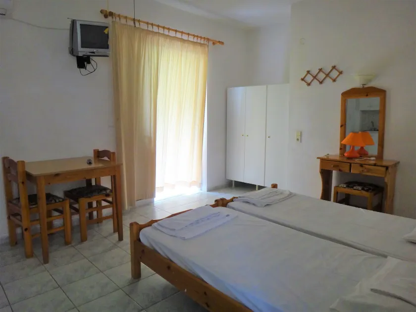Pagona Hotel - Image 1