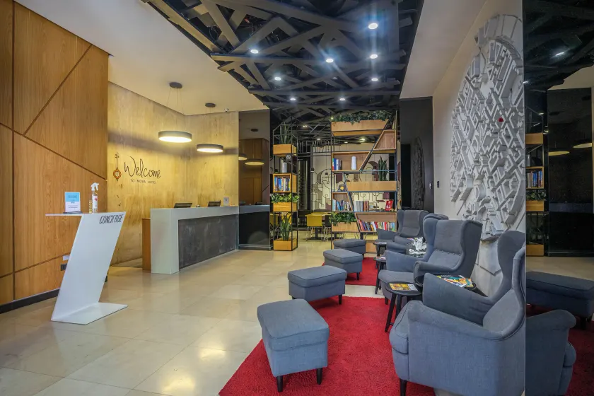 Nova Hotel Yerevan - Image 1