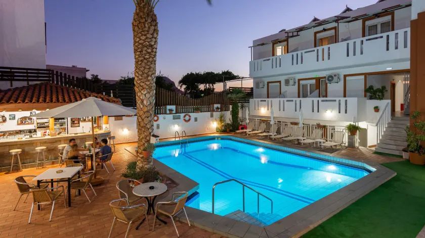 Galini Apartments - Image 1