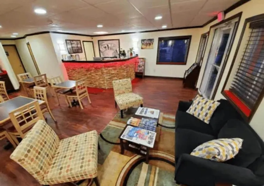The Sullivan Inn - Lobby