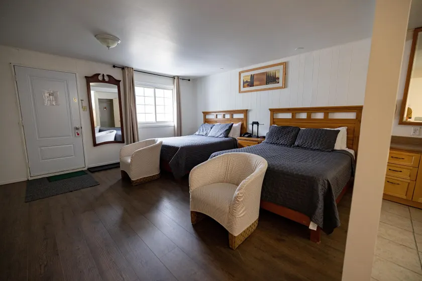 Motel Deblois - Image 1