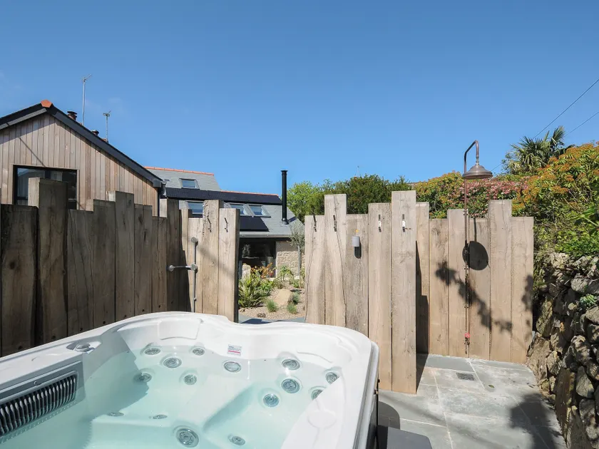 Stargazy Cottage - Image 1