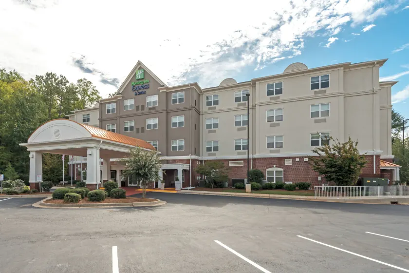 Holiday Inn Express Hotel & Suites Lagrange I-85 by IHG - Image 1