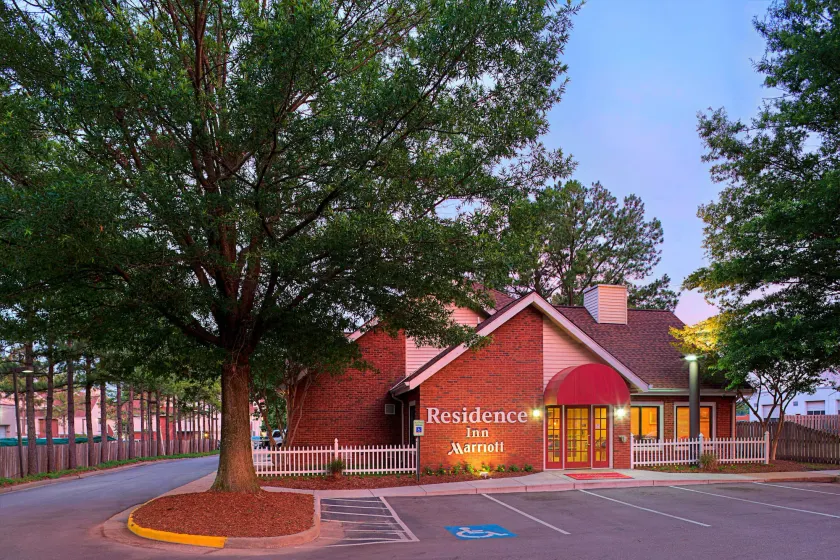 Residence Inn by Marriott Richmond West End - Image 1