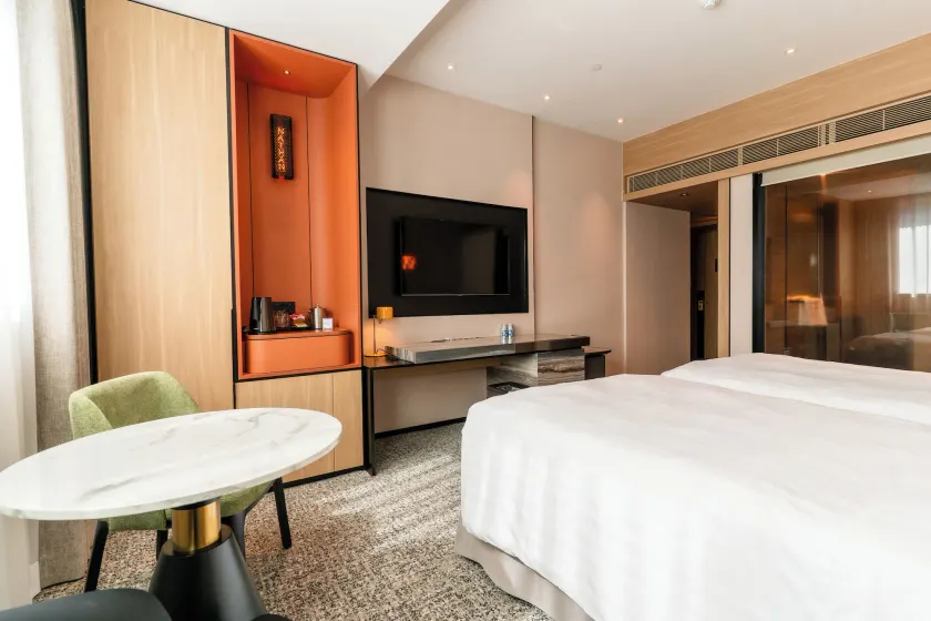 Nathan Hotel - Image 1