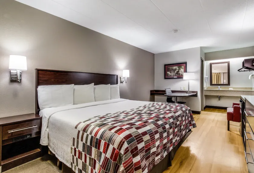 Red Roof Inn Lexington - Image 1