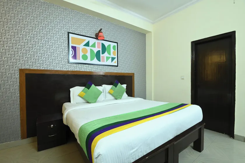 Treebo Green View, Noida - Image 1