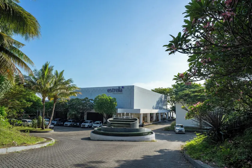 Estrella Hotel & Conference - Image 1
