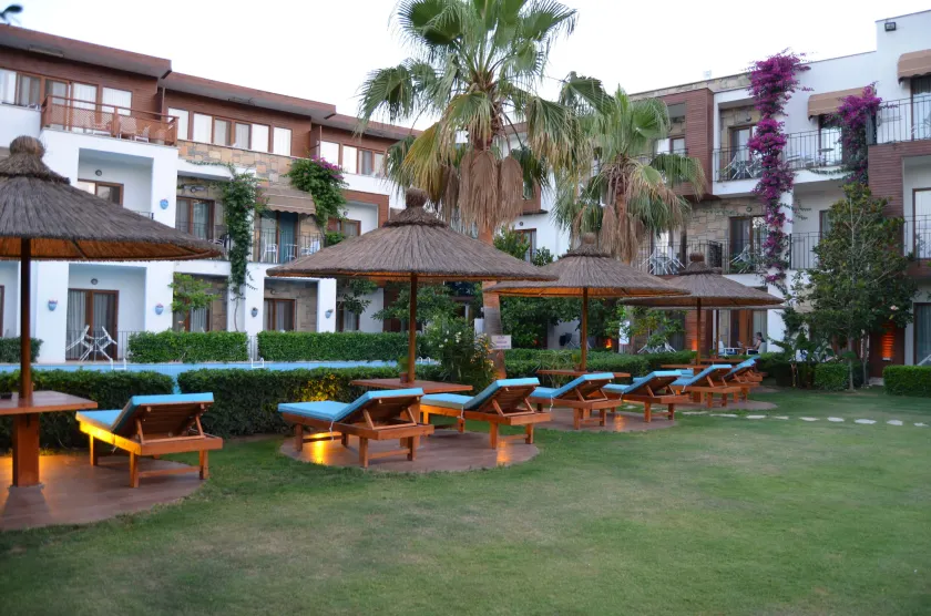 Liona Hotel & SPA - Image 1