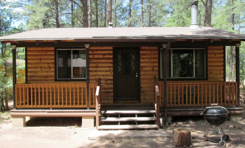 Lazy Oaks Resort - Image 1