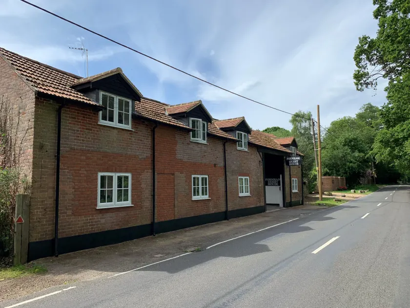 Fornham Guest House - Image 1