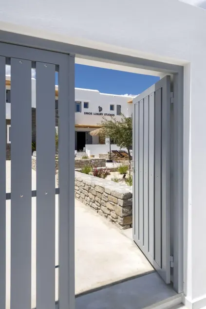 Drios Luxury Studios - Interior entrance
