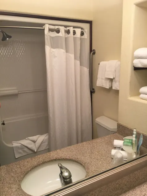 Holiday Inn Express & Suites Alamosa by IHG - Room