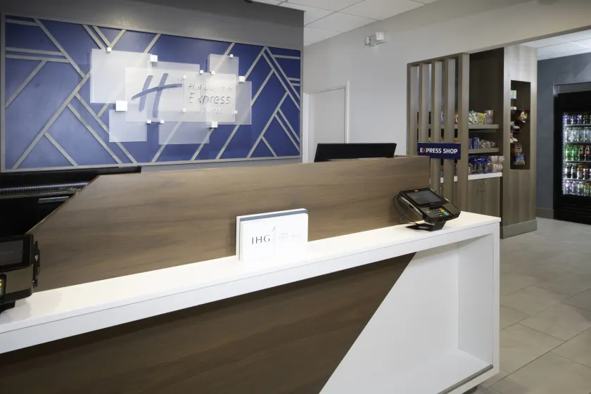 Holiday Inn Express and Suites Atlanta-Johns Creek by IHG - Entrée intérieure