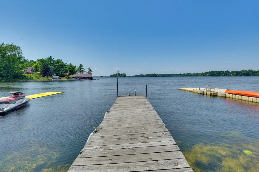 Fishing & Boating Paradise: St Lawrence River Home - Image 1