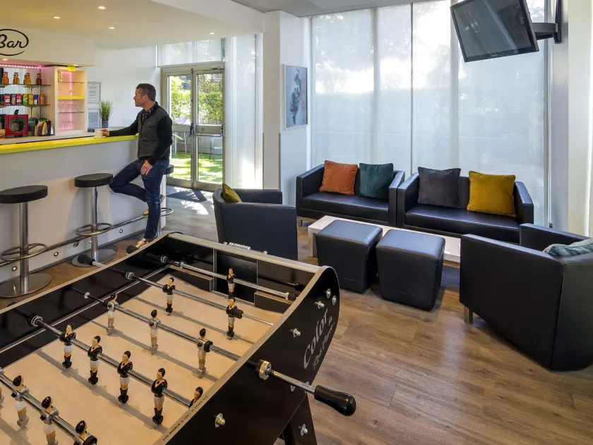 ibis Styles Cannes Le Cannet - Image 1