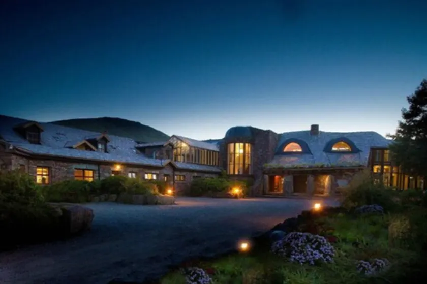 Delphi Resort Hotel & Spa - Image 1