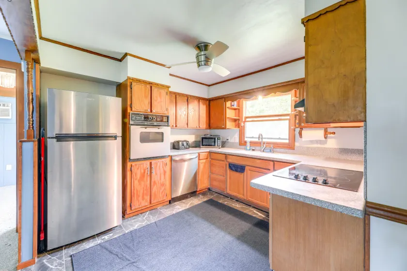North Carolina Getaway Near Kayaking & Fishing! - Image 1