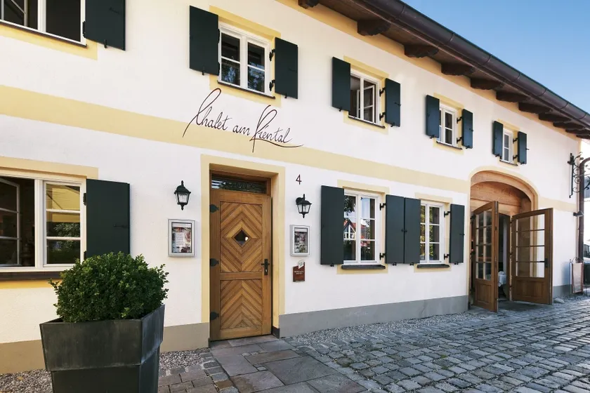 Romantik Hotel Chalet am Kiental - Image 1