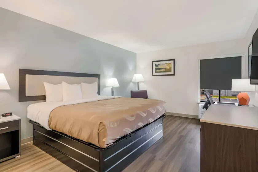 Quality Inn Jacksonville near Camp Lejeune - Image 1
