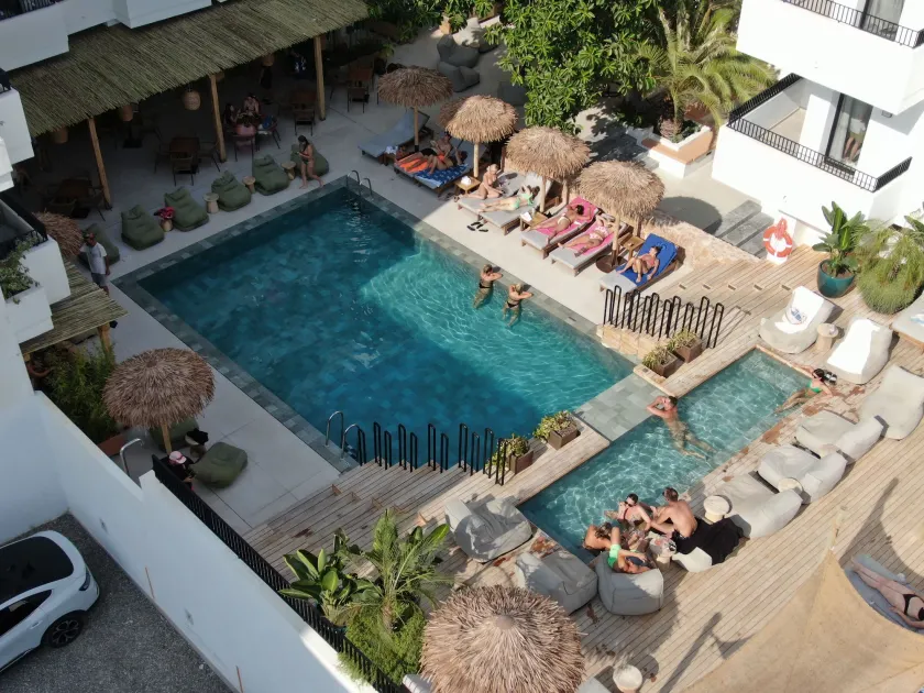 Aparthotel Casita Blanca - Adults Only - Image 1