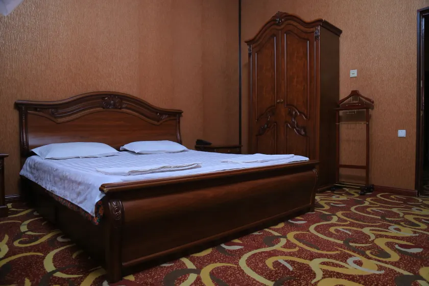 Dangara Hotel - Image 1