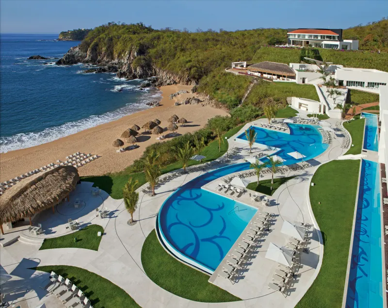 Secrets Huatulco Resort & Spa - Image 1