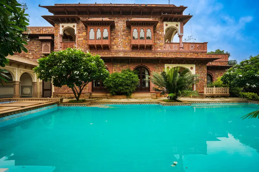 Khas Bagh - Image 1
