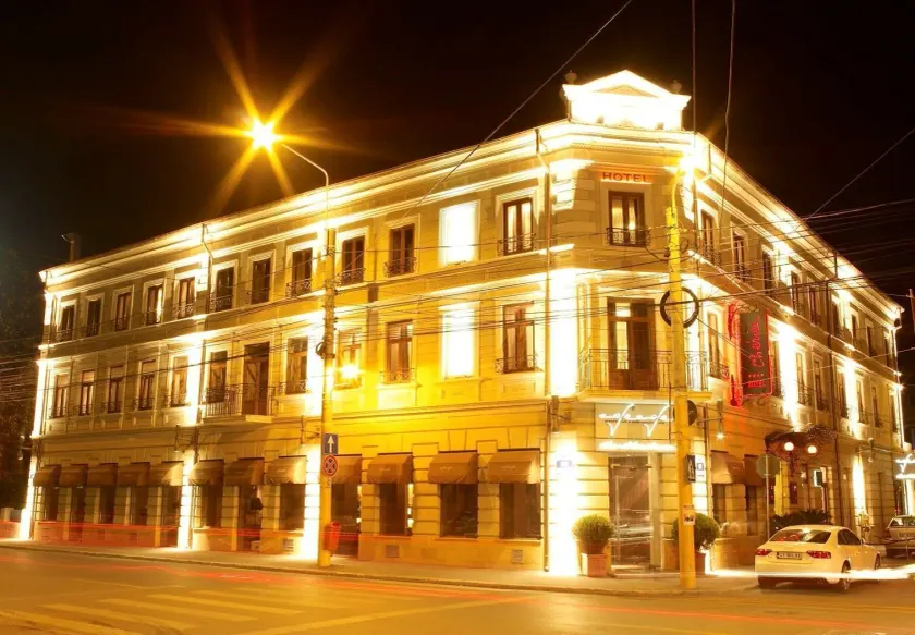 Hotel Cherica - Image 1