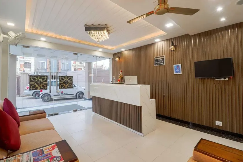 Shriji Hotel Haridwar - Image 1