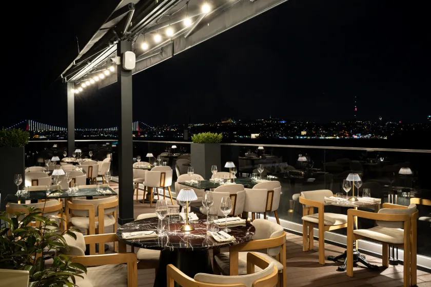 Loop Hotel Bosphorus Istanbul - Image 1