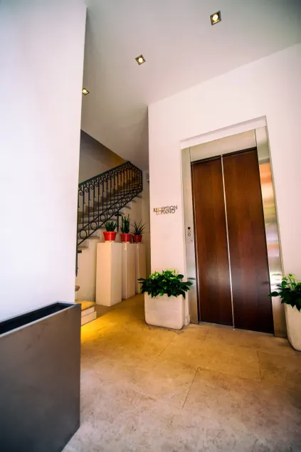 Escalus Luxury Suites Verona - Entrée intérieure
