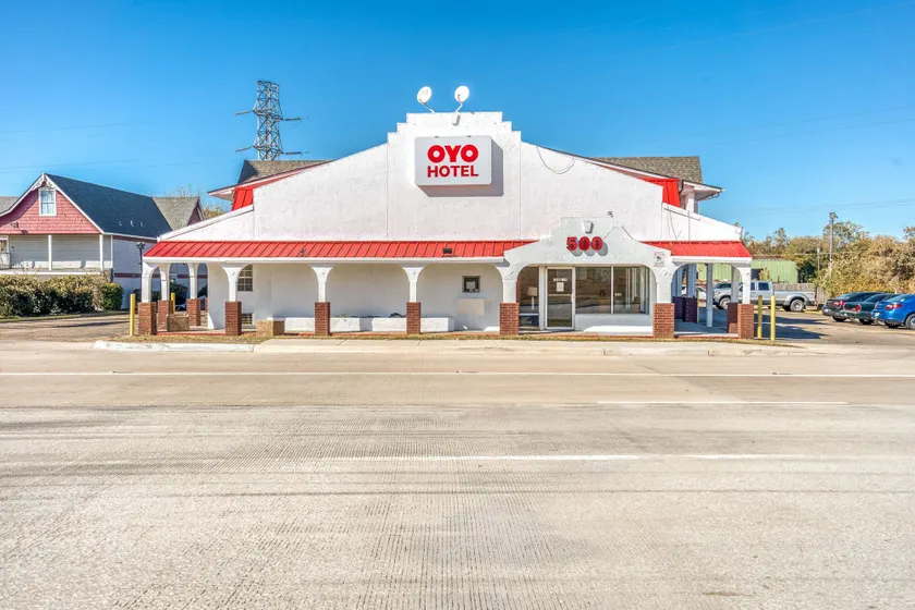 OYO Hotel Waco University Area/ I-35 - Image 1
