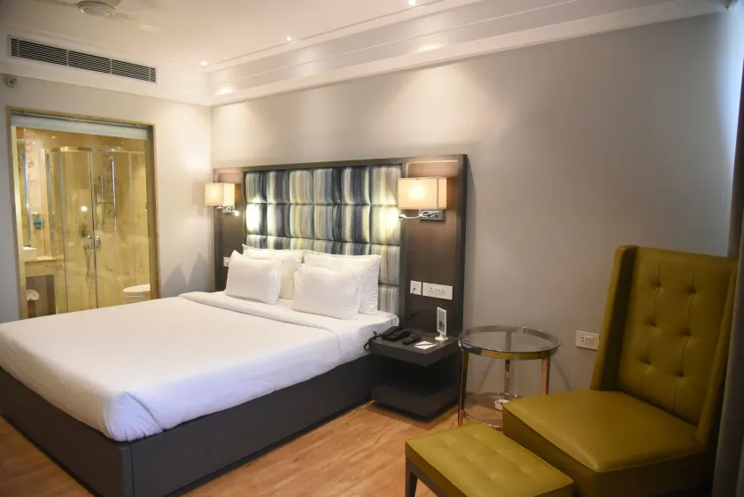 Hotel Accord Premier - Image 1