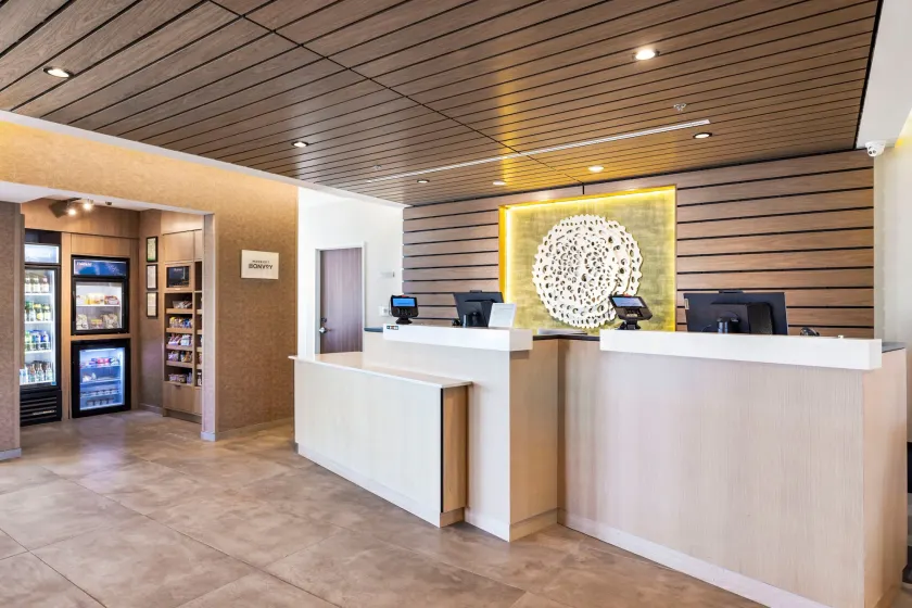 Fairfield by Marriott Inn & Suites San Francisco Airport Oyster Point Area - Image 1