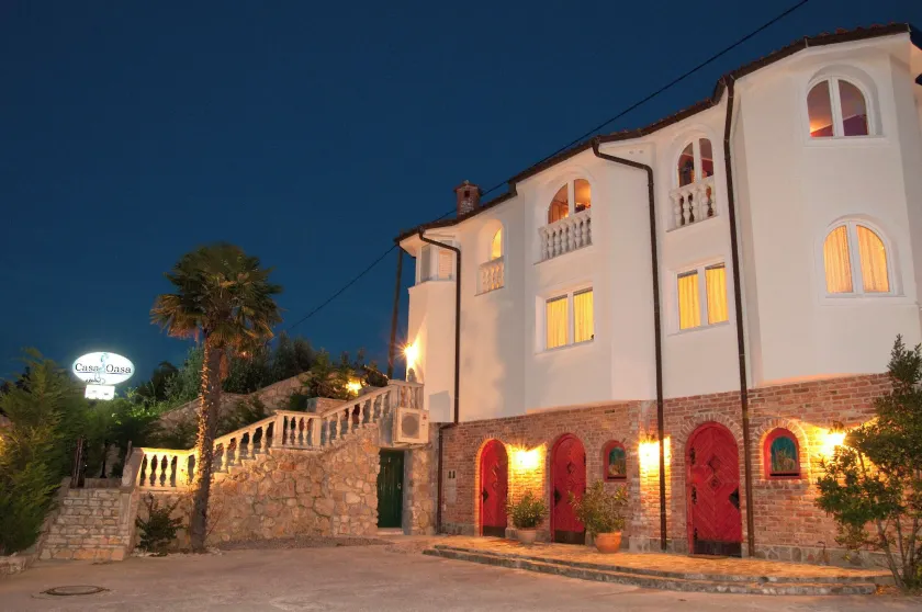 Casa Oasa Boutique rooms Pool near Koper - Image 1