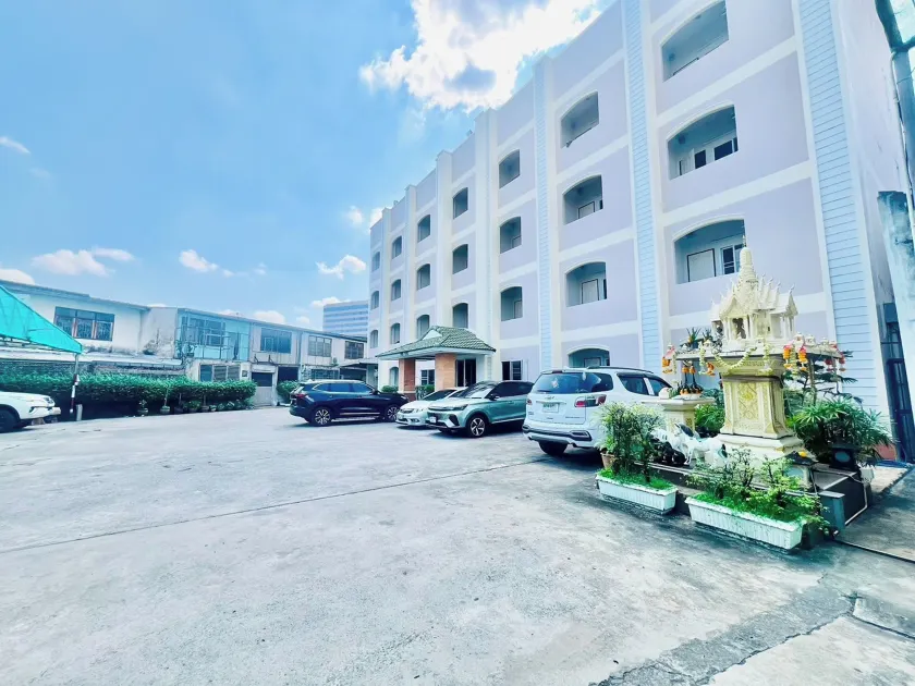 Udon Perfect Mansion - Image 1