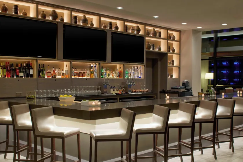 AC Hotel by Marriott Seattle Bellevue/Downtown - Image 1