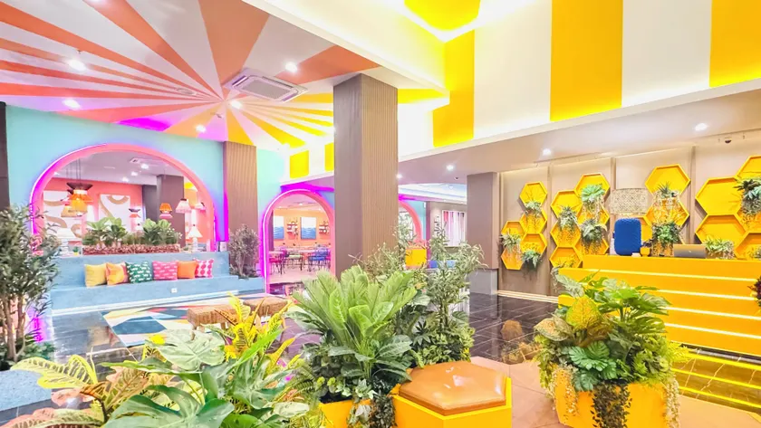 Yellow Bee Resort Cililitan - Lobby