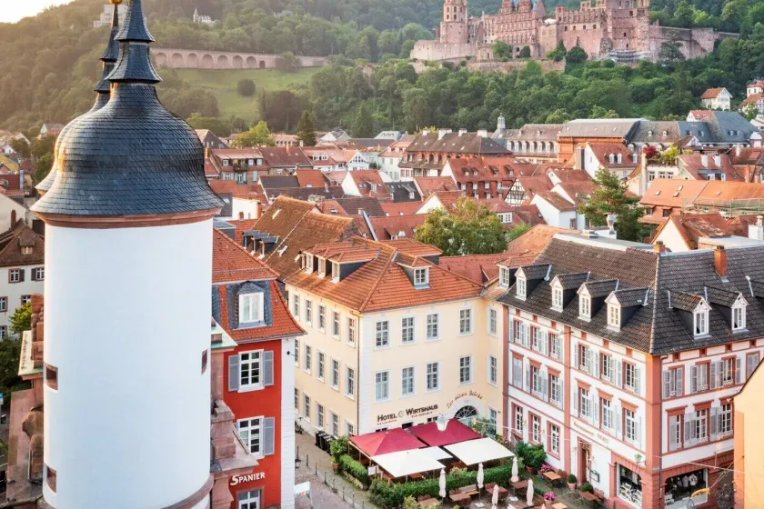 Hotel Zur Alten Brücke - Image 1