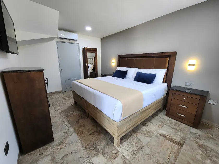 Hotel Roque - Image 1
