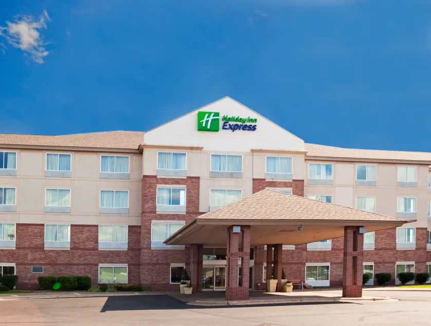 Holiday Inn Express St Croix Valley by IHG - Image 1