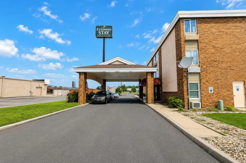 Extended Stay Inn & Suites Marion I-57 - Image 1
