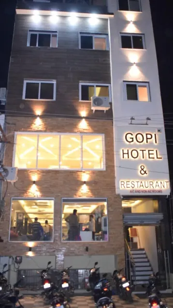 Gopi Hotel And Restaurant - Image 1