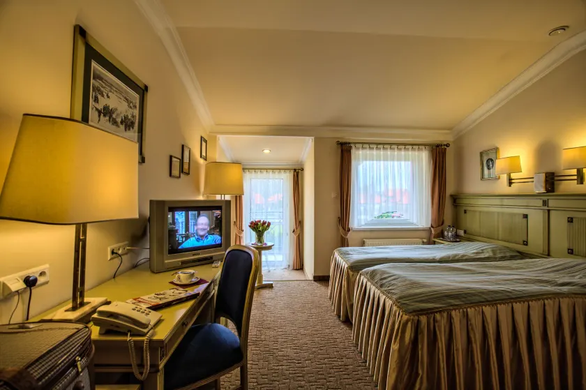 Hotel na Podzamczu - Image 1