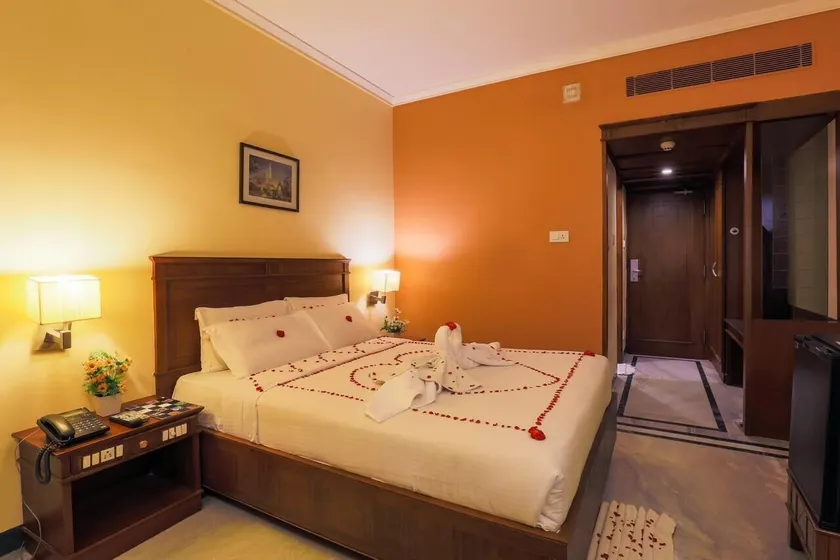 Hotel Grand Palace Chennai - Image 1