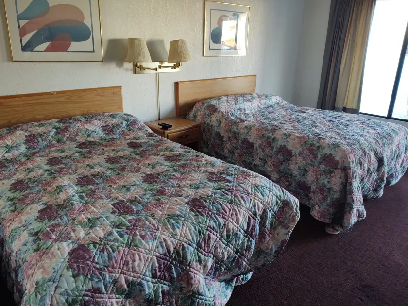 Travel Inn Perrysburg - Image 1